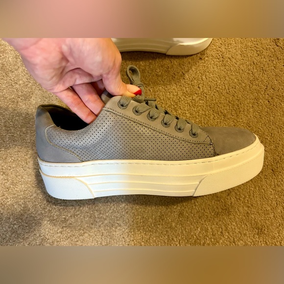 JSLIDES Low Cut Platform Suede Sneaker - Picture 6 of 16